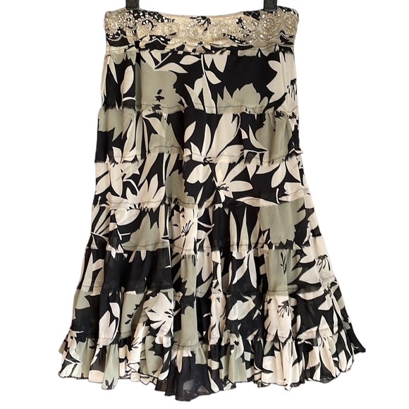 Mix Nouveau Dresses & Skirts - Mix Nouveau Embellished Tiered Skirt M